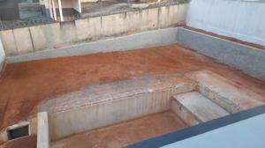 Casa em condomínio 1 quarto 2 vagas 215m²