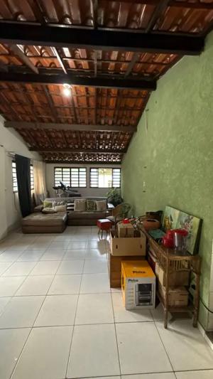 Casa 4 quartos 2 vagas 400m²
