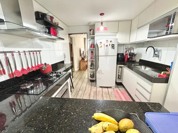 Apartamento 3 quartos 2 banheiros 152m²

