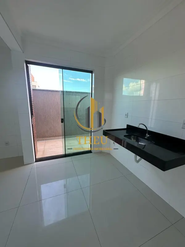 Apartamento 3 quartos 2 banheiros 160m²