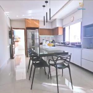 Casa 5 quartos 5 banheiros 500m²