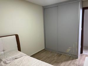 Apartamento 3 quartos 2 banheiros 105m²
