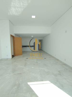 Apartamento 3 quartos 2 banheiros 300m²
