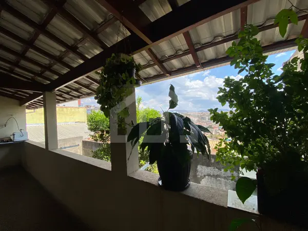 Casa 3 quartos 2 vagas 200m²