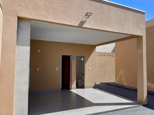 Apartamento 3 quartos 3 banheiros 145m²