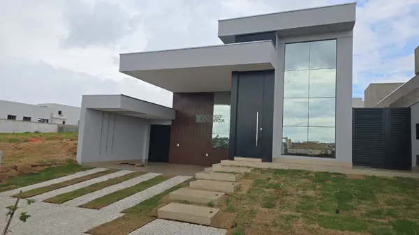 Apartamento 3 quartos 4 banheiros 207m²