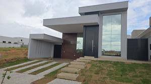 Apartamento 3 quartos 4 banheiros 207m²