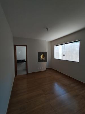 Casa 3 quartos 2 banheiros 75m²