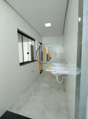 Apartamento 3 quartos 2 banheiros 300m²
