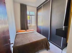 Apartamento 3 quartos 2 banheiros 189m²
