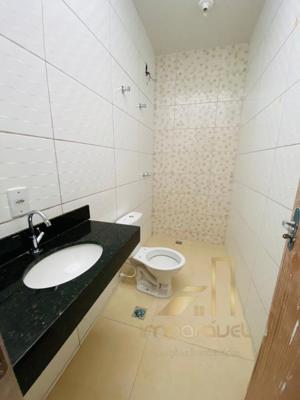 Casa 3 quartos 2 banheiros 300m²
