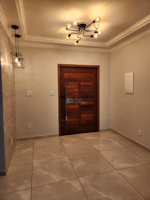 Apartamento 3 quartos 3 banheiros 200m²