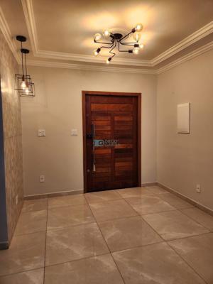 Apartamento 3 quartos 3 banheiros 200m²