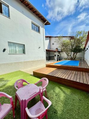 Apartamento 4 quartos 3 banheiros 860m²