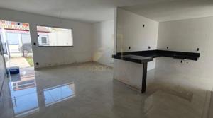 Casa 3 quartos 3 banheiros 190m²
