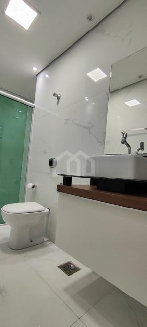 Casa 4 quartos 4 vagas 230m²
