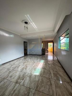 Casa 4 quartos 2 banheiros 
