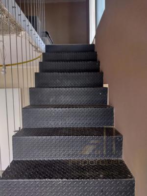 Apartamento 2 quartos 1 banheiro 94m²
