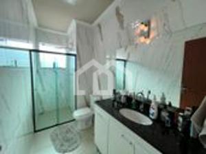 Casa 3 quartos 4 vagas 160m²
