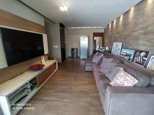 Cobertura 4 quartos 4 vagas 216,66m²
