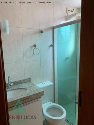 Apartamento 3 quartos 2 banheiros 187m²