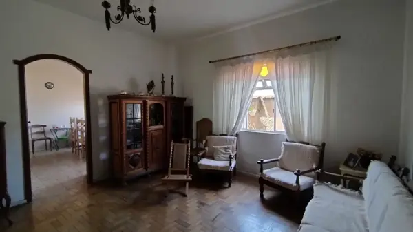 Casa 4 quartos 1 vaga 360m²
