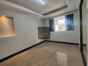 Apartamento 3 quartos 2 banheiros 234m²