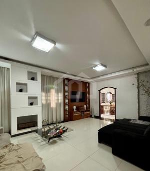 Casa 4 quartos 3 vagas 360m²