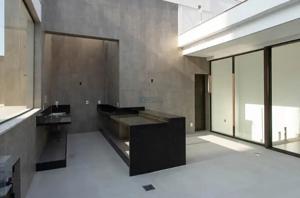 Apartamento 3 quartos 4 banheiros 145m²