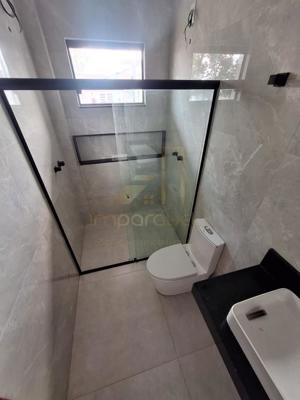 Casa 3 quartos 3 banheiros 160m²
