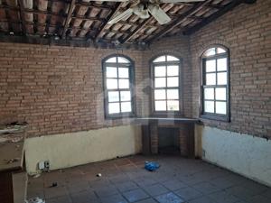 Casa 4 quartos 6 vagas 175m²
