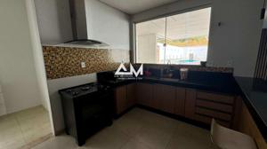 Apartamento 3 quartos 3 banheiros 230m²