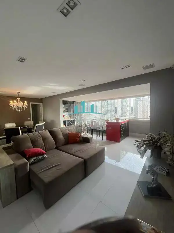 Apartamento 3 quartos 2 banheiros 