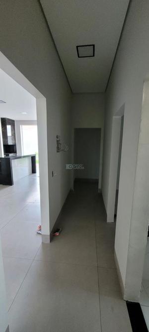 Apartamento 3 quartos 2 banheiros 175m²
