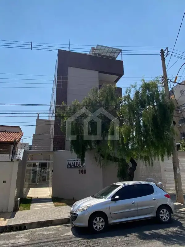 Cobertura 4 quartos 2 vagas 176m²