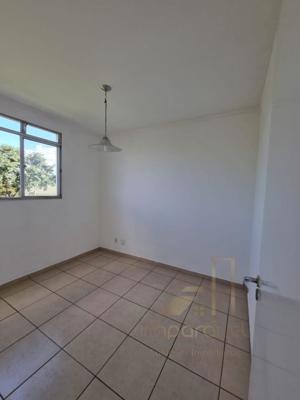 Apartamento 2 quartos 1 banheiro 