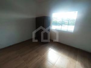 Prédio 2 quartos 2 vagas 320m²