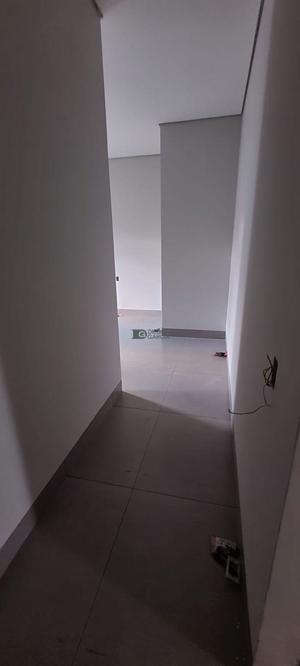 Apartamento 3 quartos 2 banheiros 175m²