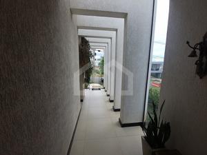 Casa em condomínio 3 quartos 4 vagas 193m²
