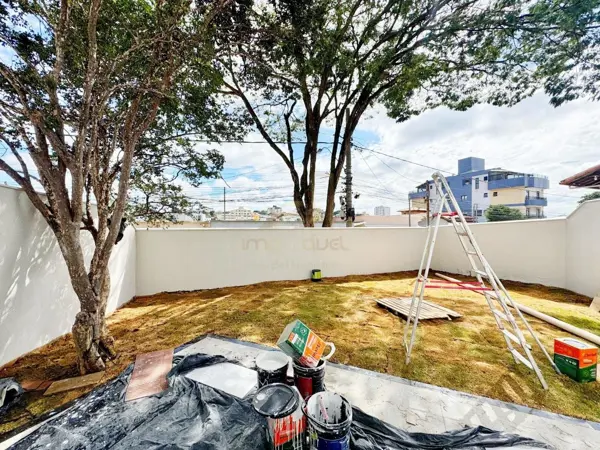 Casa 3 quartos 3 banheiros 50m²
