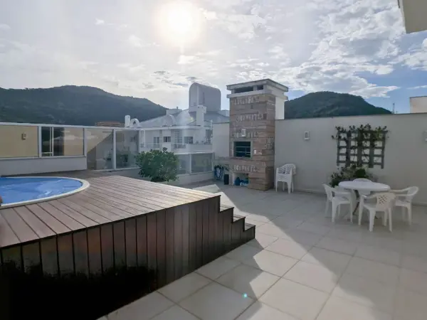 Apartamento 3 quartos 3 banheiros 154m²