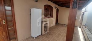 Casa 3 quartos 5 vagas 200m²